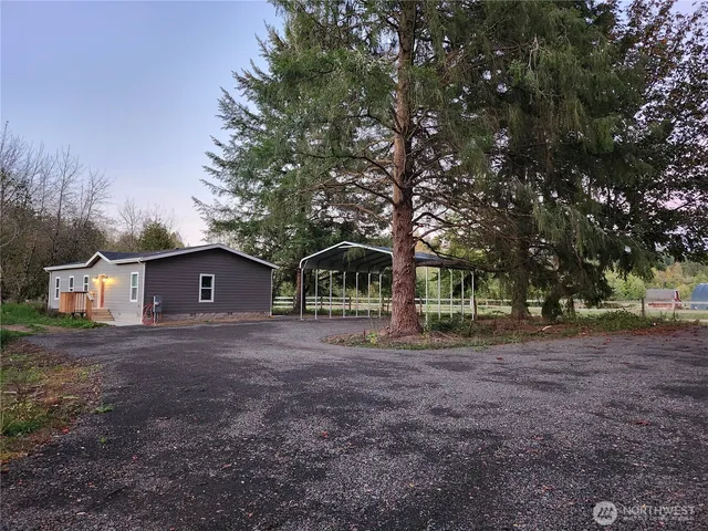 $2,300 | 642 Northeast Old Belfair Highway, Belfair, WA 98528
