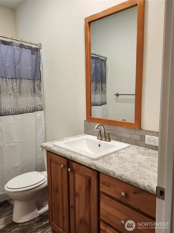 $2,300 | 642 Northeast Old Belfair Highway, Belfair, WA 98528