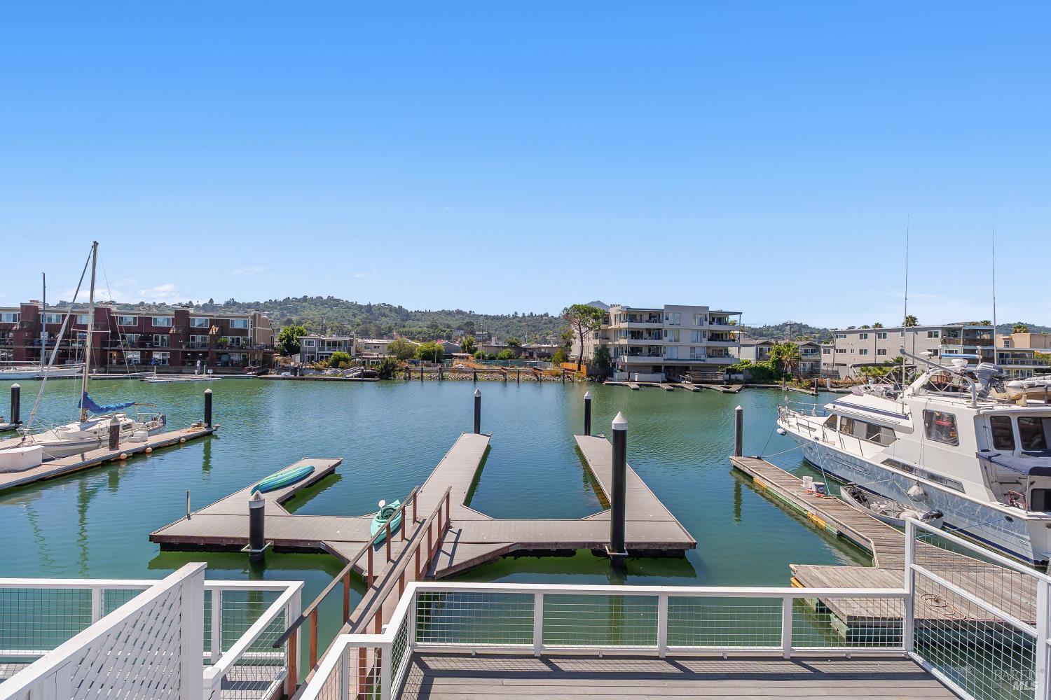 22 Mooring Road San Rafael, CA 94901 - Photo 21 of 75 Gallery Image 21