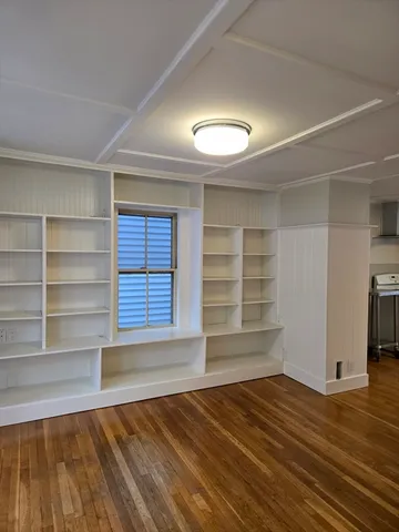 $2,650 | 82 Centennial Avenue, Gloucester, MA 01930