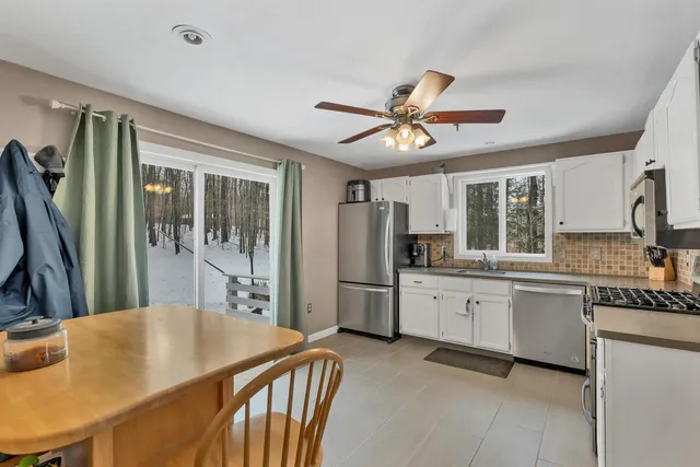 $449,900 | 21 Canterbury Crossing, Northfield, NH 03220