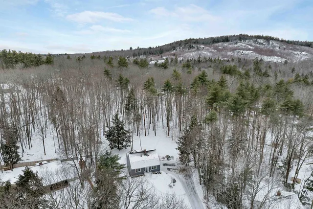 $449,900 | 21 Canterbury Crossing, Northfield, NH 03220