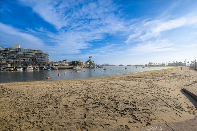 $1,950,000 | 4401 East Division Street, Long Beach, CA 90803