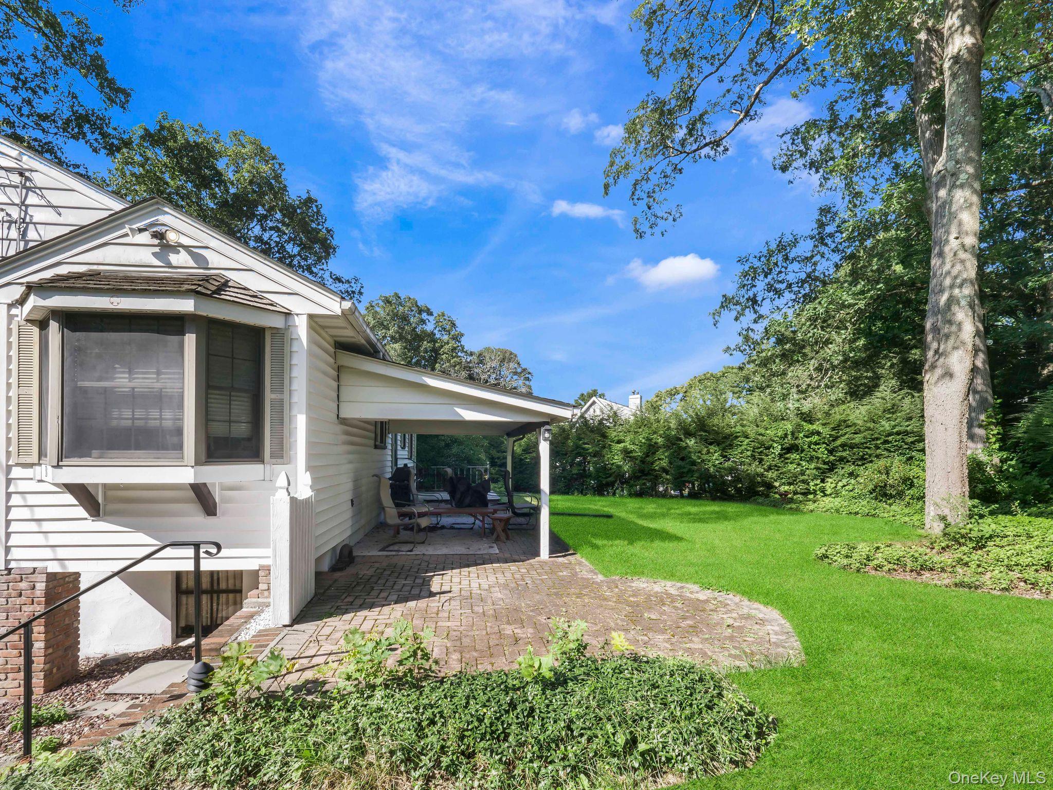 33 Mountain Road Tuxedo Park, NY 10987 - Photo 9 of 25