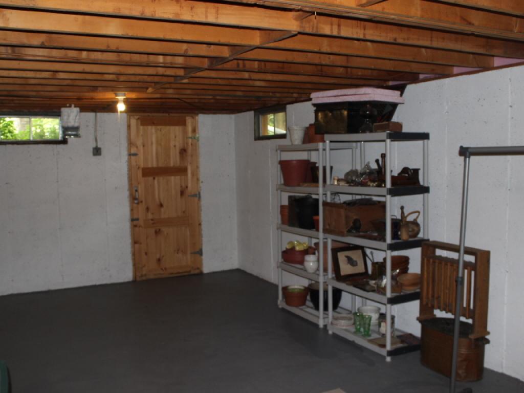 177 Hillwinds Road Brattleboro, VT 05301 - Photo 23 of 33