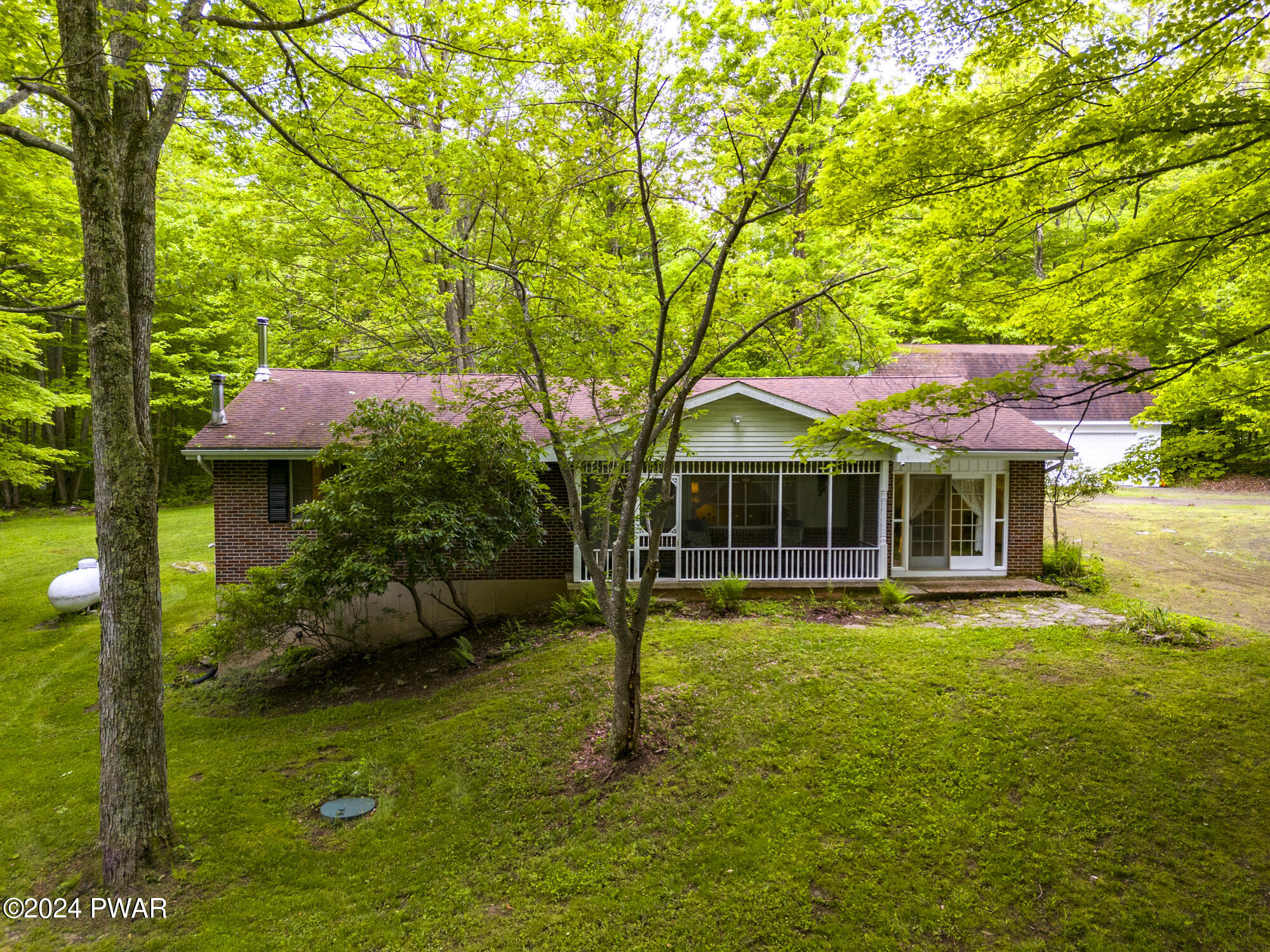 53 Pradon Road Sterling, PA 18463 - Photo 1 of 40