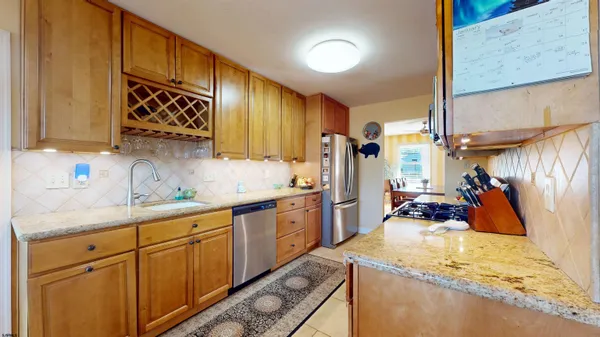 $600,000 | 515 9th Street, Somers Point, NJ 08244