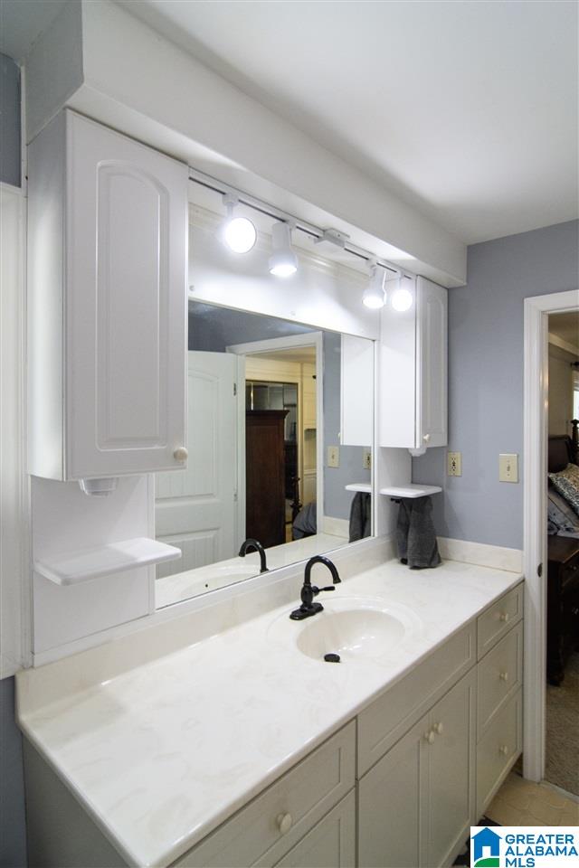 1343 Al Seier Road Birmingham, AL 35226 - Photo 19 of 35