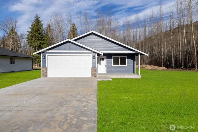 $415,000 | 6494 Watson Loop, Maple Falls, WA 98266