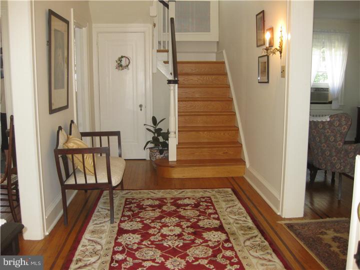 2916 Morris Road Ardmore, PA 19003 - Photo 3 of 15 Foyer