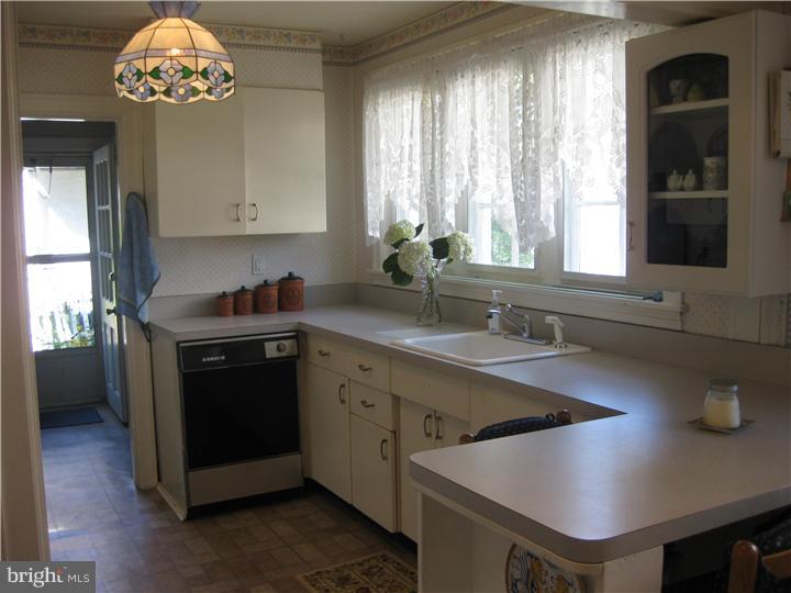 2916 Morris Road Ardmore, PA 19003 - Photo 7 of 15 Kitchen