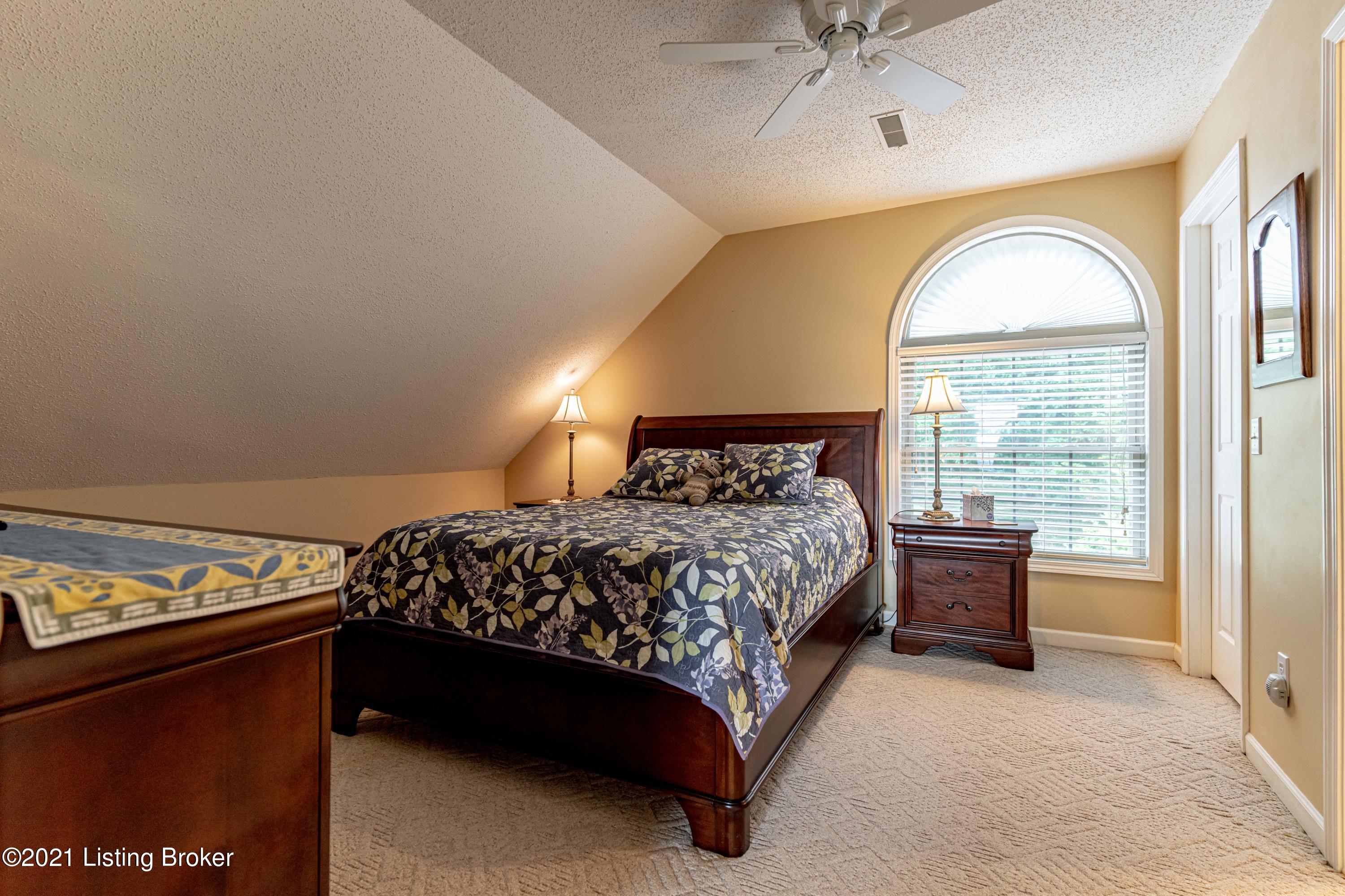 818 Noah Stevenson Road Bee Spring, KY 42207 - Photo 16 of 99 16