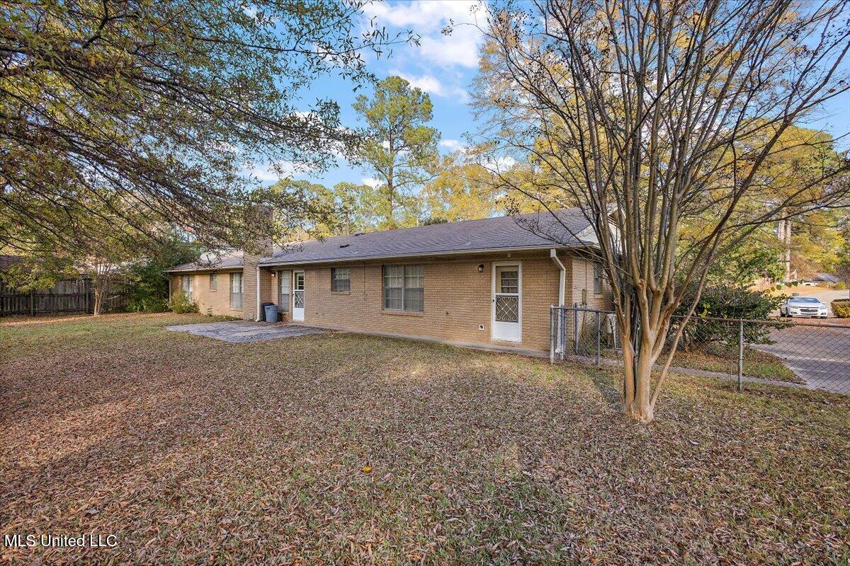 5505 Marblehead Drive Jackson, MS 39211 - Photo 38 of 39 38-3HTP0228