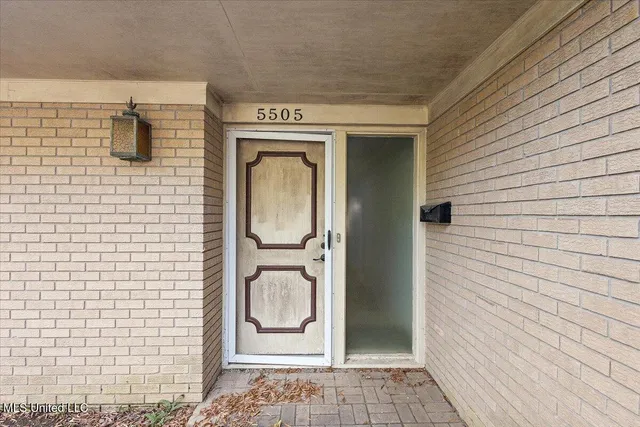 $175,000 | 5505 Marblehead Drive, Jackson, MS 39211