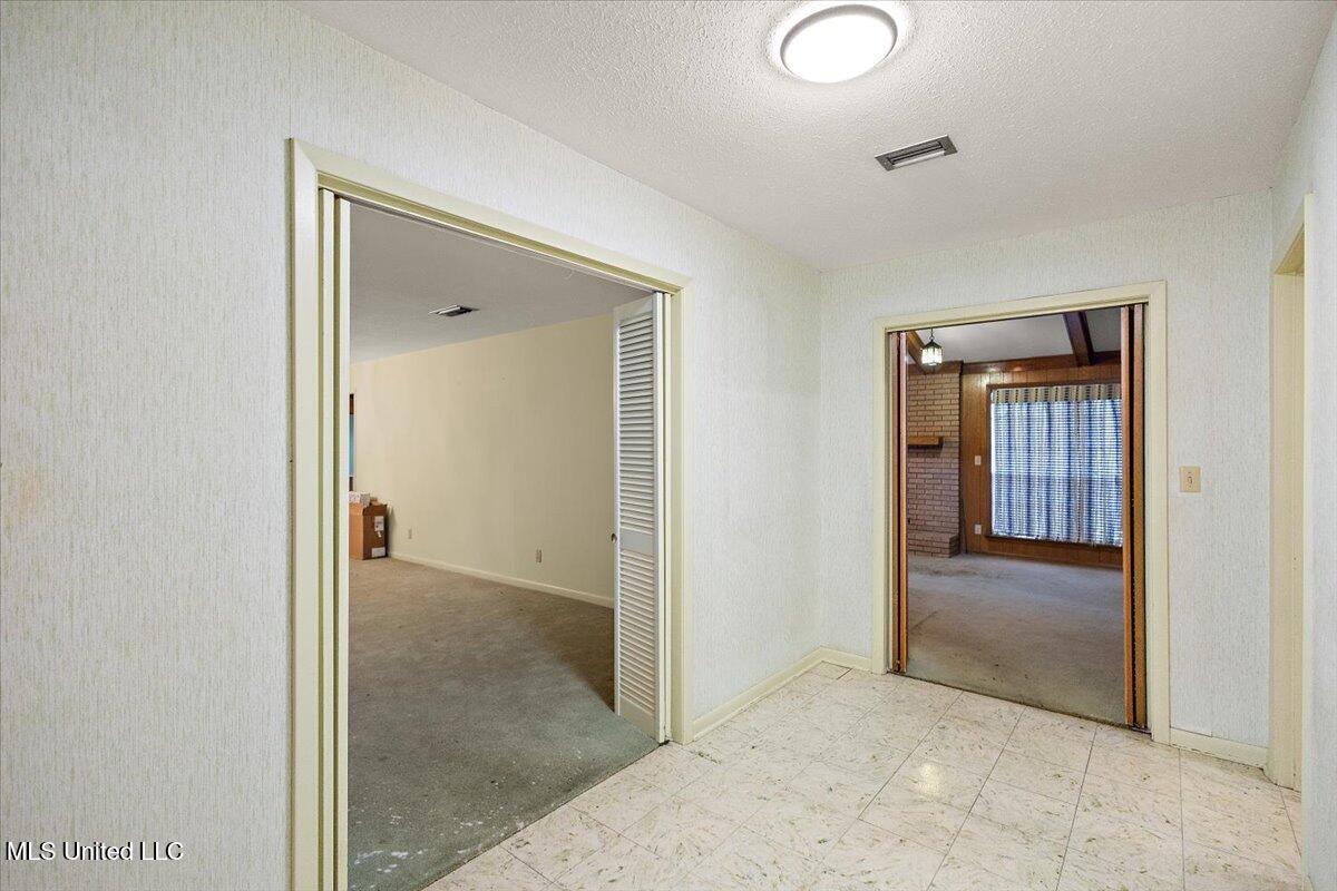 5505 Marblehead Drive Jackson, MS 39211 - Photo 8 of 39 08-3HTP0135