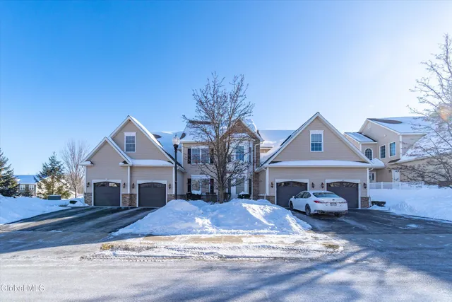 $399,900 | 15 Beacon Street, Ballston, NY 12020