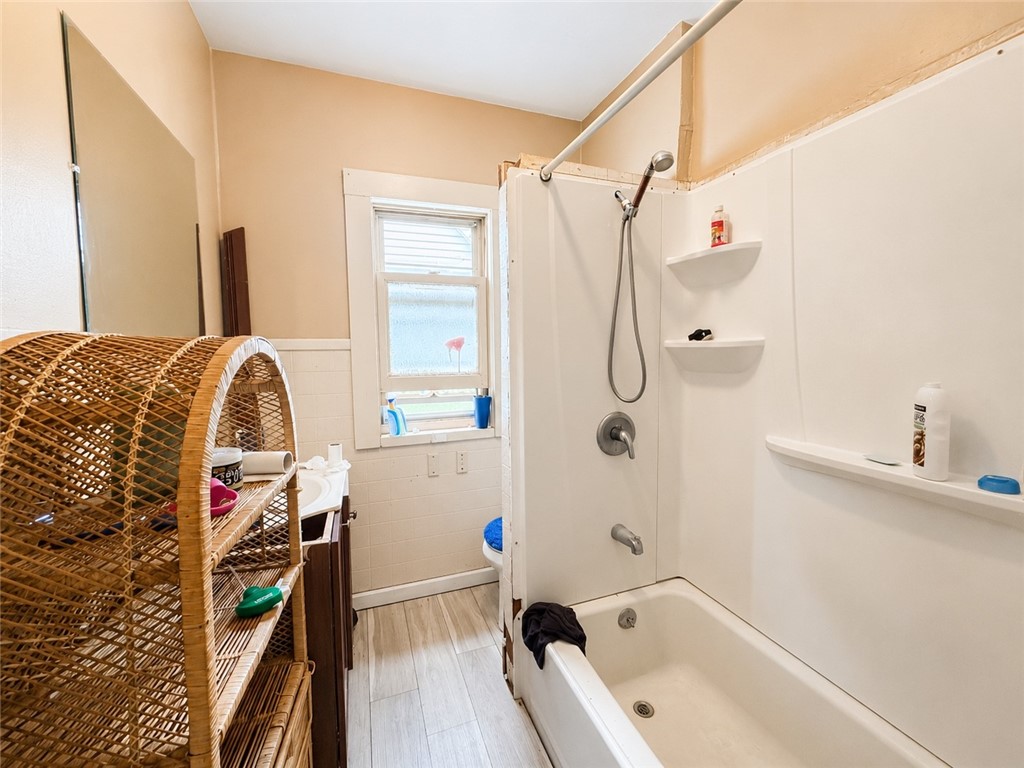 171 Shelter Street Rochester, NY 14611 - Photo 16 of 20 Gallery Image 16