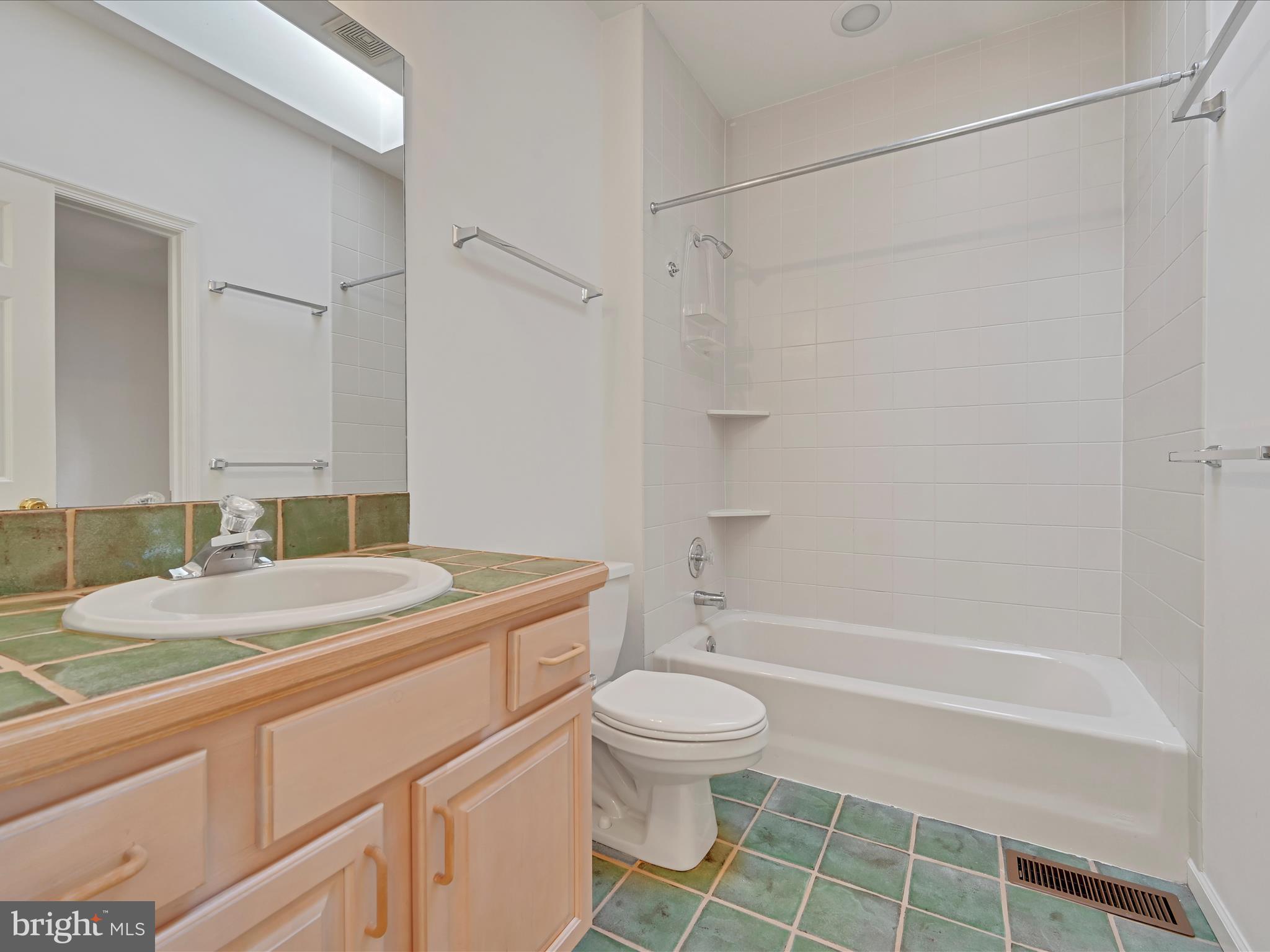 520 Waterside Circle Lebanon, PA 17042 - Photo 24 of 35 a bathroom with a sink a toilet and shower