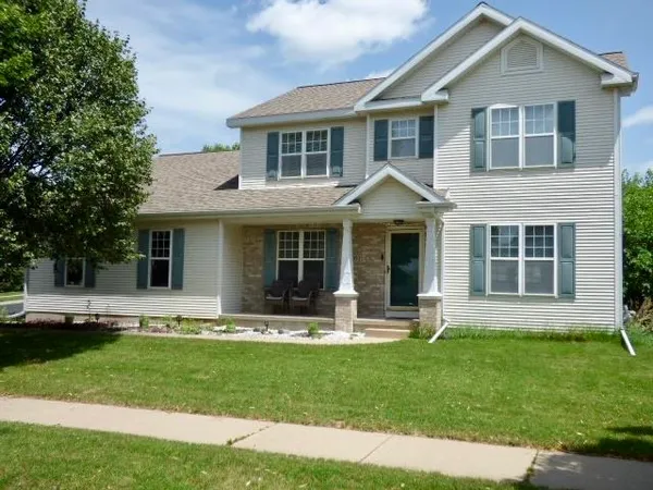 $549,900 | 1201 Velvet Leaf Drive, Madison, WI 53719