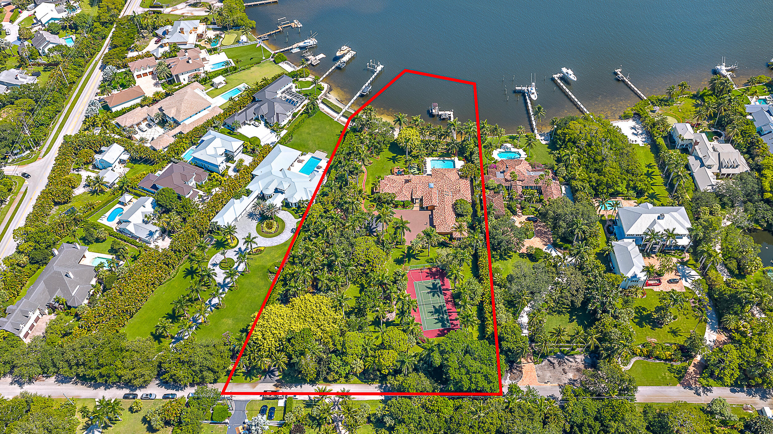 5900 Pennock Point Road Jupiter, FL 33458 - Photo 3 of 21 a picture of flowers