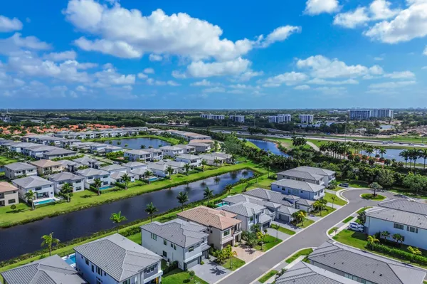$19,000 | 8283 Royal County Down Road, Boca Raton, FL 33434