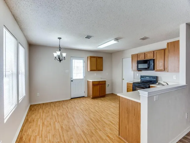 $1,945 | 3875 Fox Run Drive, Fort Worth, TX 76123