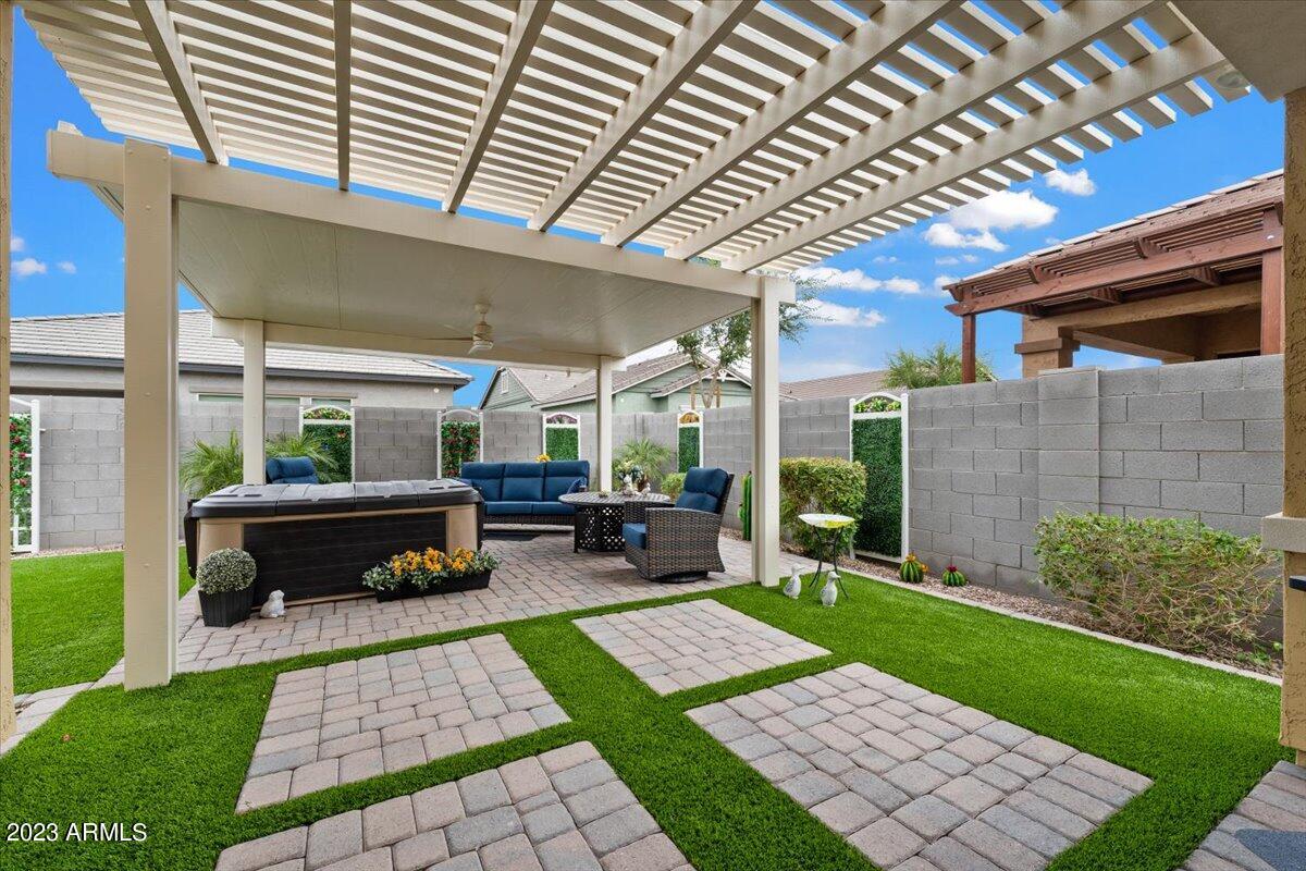 3542 East Spring Wheat Lane Gilbert, AZ 85296 - Photo 1 of 21 21-Backyard