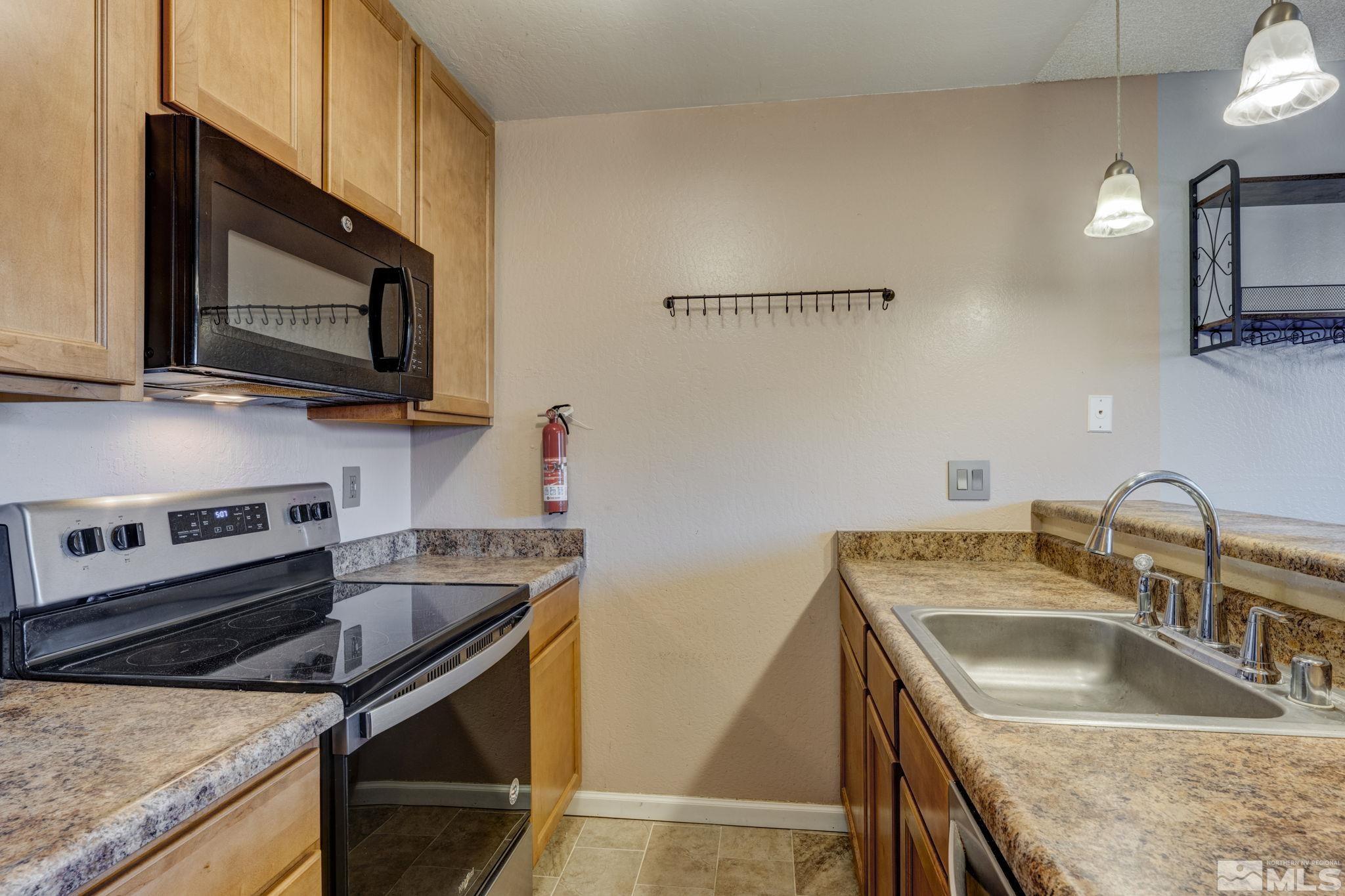 4785 Reggie Road Reno, NV 89502 - Photo 12 of 40 Photo 12