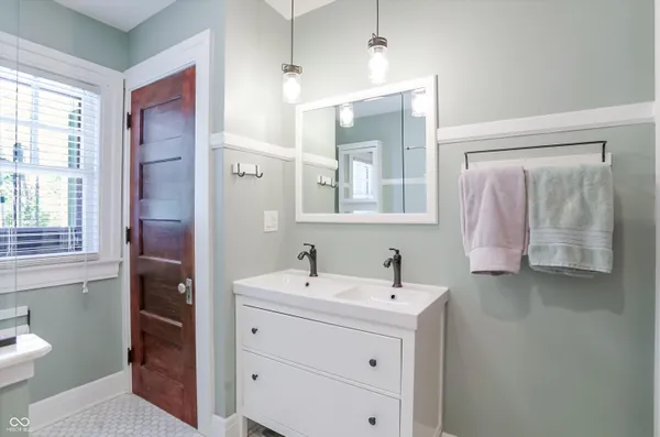 $489,900 | 3936 Broadway Street, Indianapolis, IN 46205