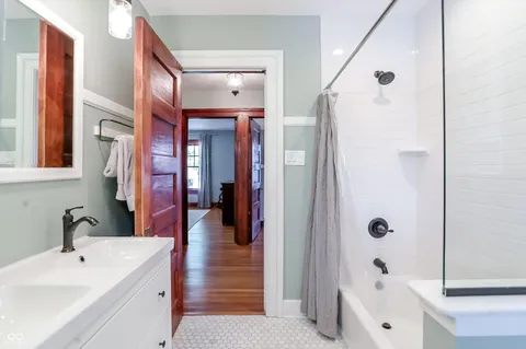 $489,900 | 3936 Broadway Street, Indianapolis, IN 46205