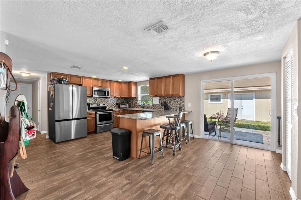 1815 30th Street Southeast Ruskin, FL 33570 - Photo 17 of 31