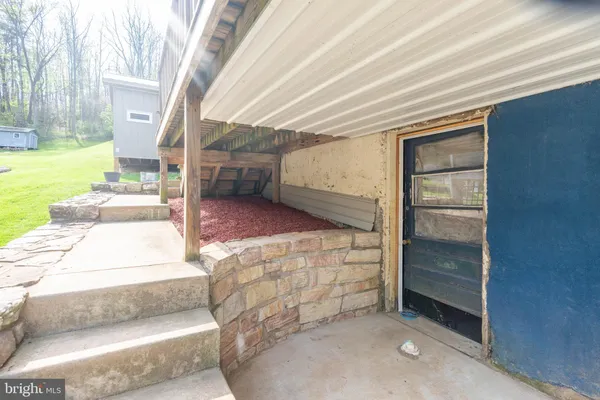$225,000 | 5740 Piney Creek Road, Williamsburg, PA 16693