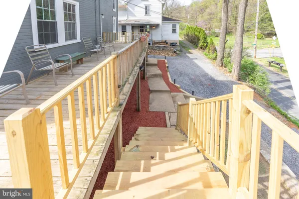 $225,000 | 5740 Piney Creek Road, Williamsburg, PA 16693