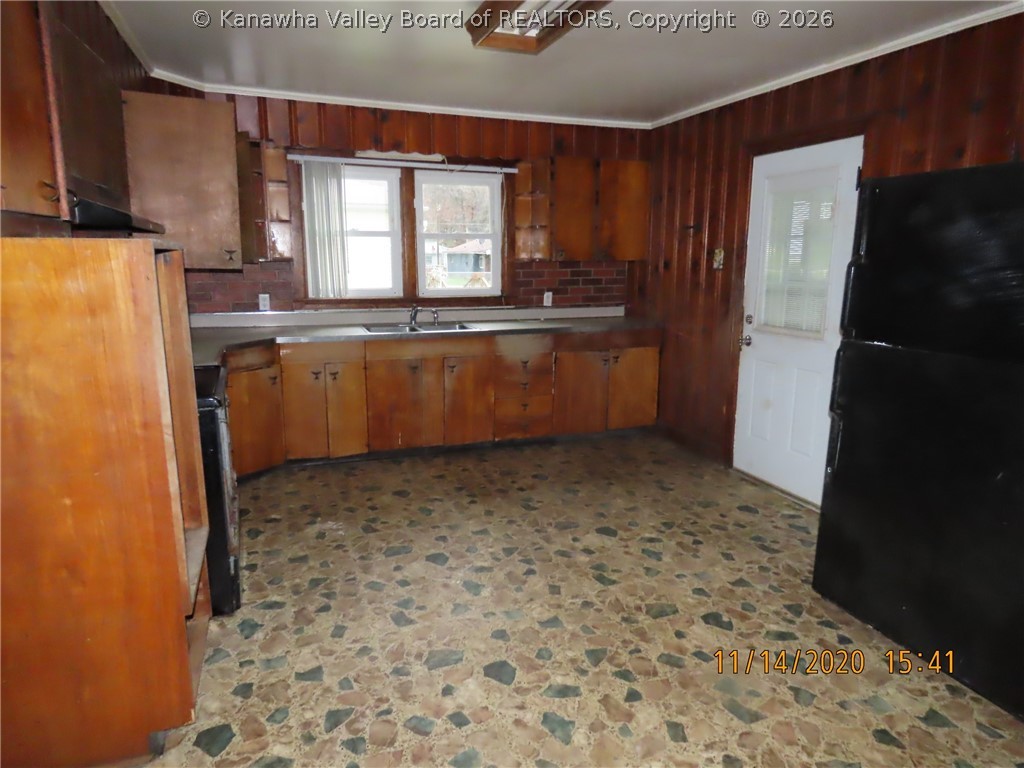 2215 Witcher Creek Road Belle, WV 25015 - Photo 10 of 16 Gallery Image 10