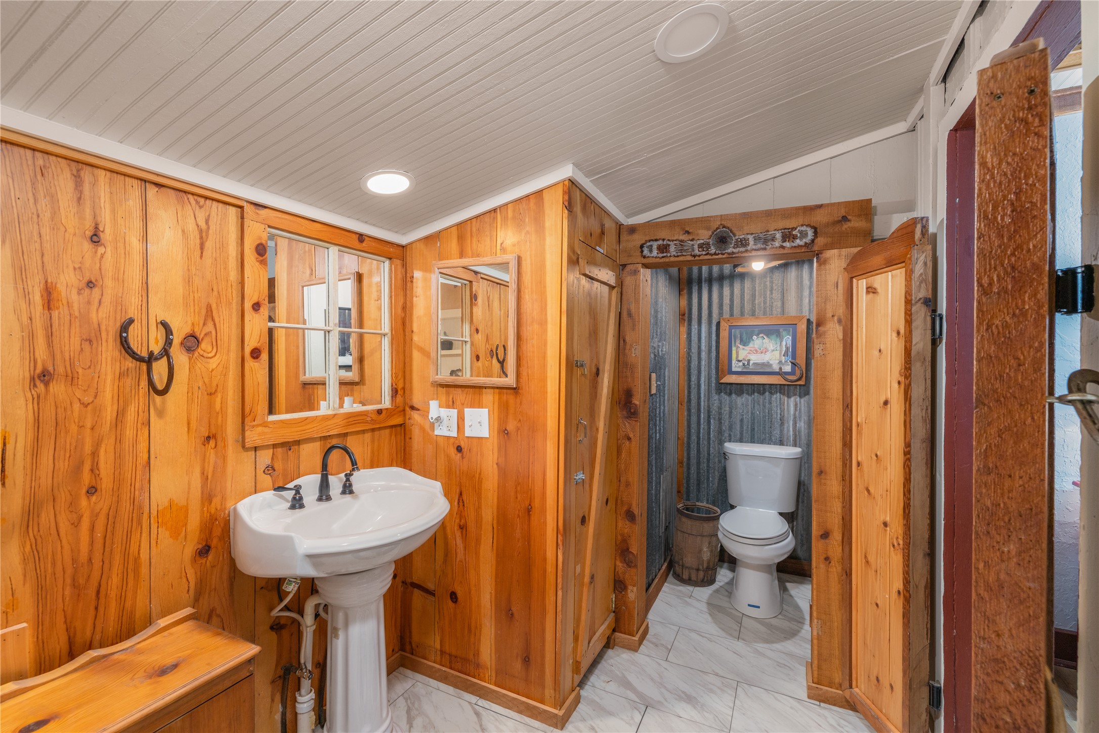 704 14th Street Bandera, TX 78003 - Photo 4 of 12
