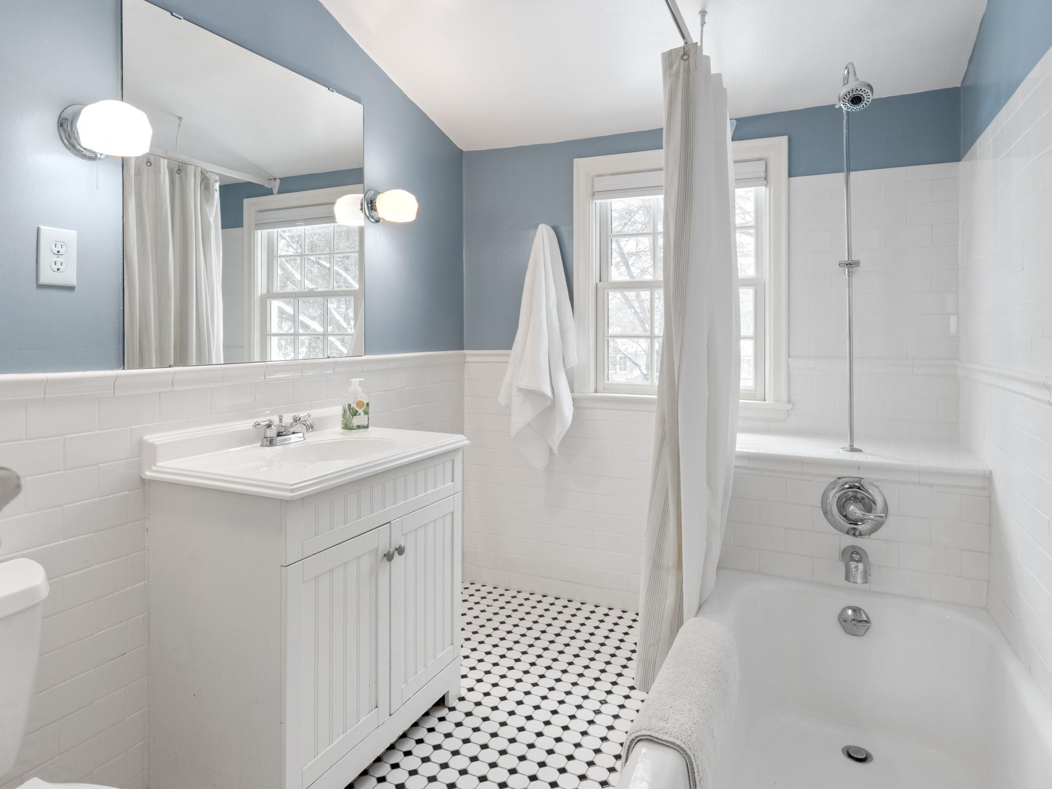 110 Interlachen Road Hopkins, MN 55343 - Photo 39 of 50