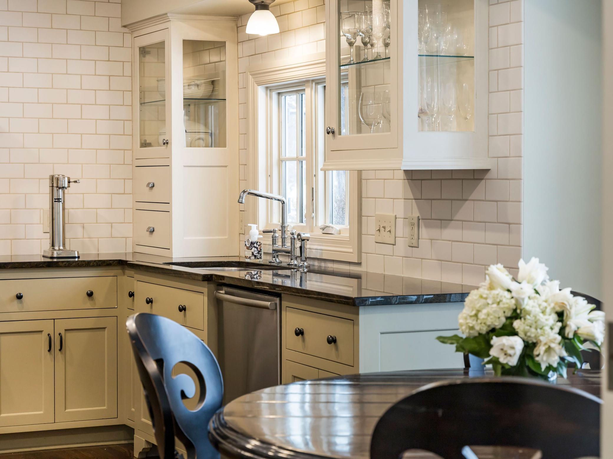 110 Interlachen Road Hopkins, MN 55343 - Photo 8 of 50