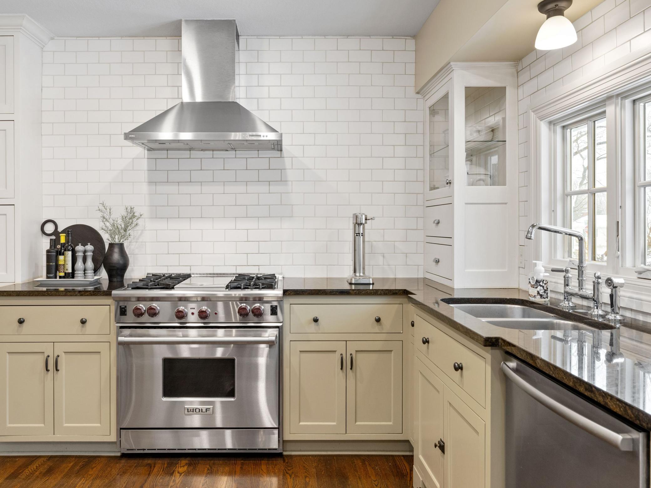 110 Interlachen Road Hopkins, MN 55343 - Photo 9 of 50