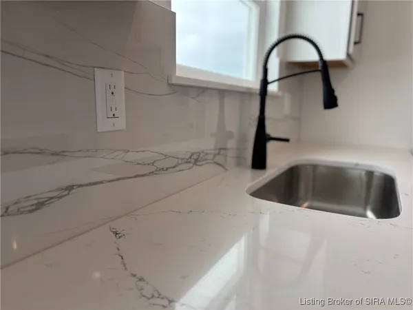 $299,900 | 2616 Vineyard Way, Unit 231, Memphis, IN 47143