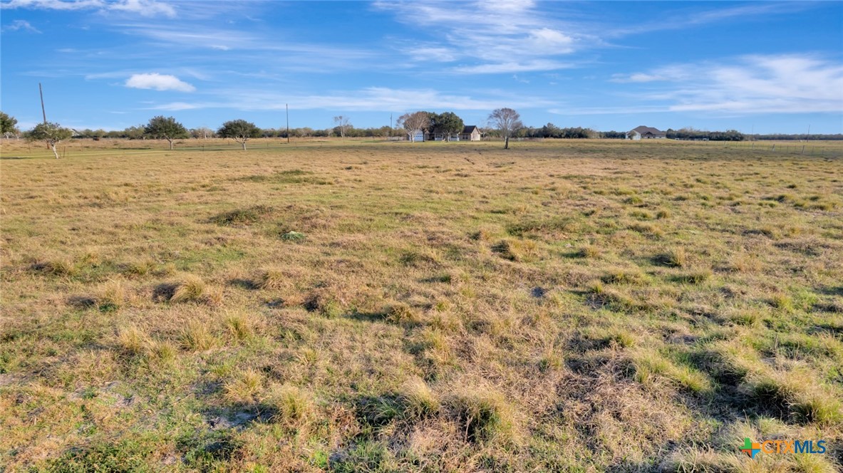399 Keefe Road Victoria, TX 77905 - Photo 31 of 33 a view of lake and mountain