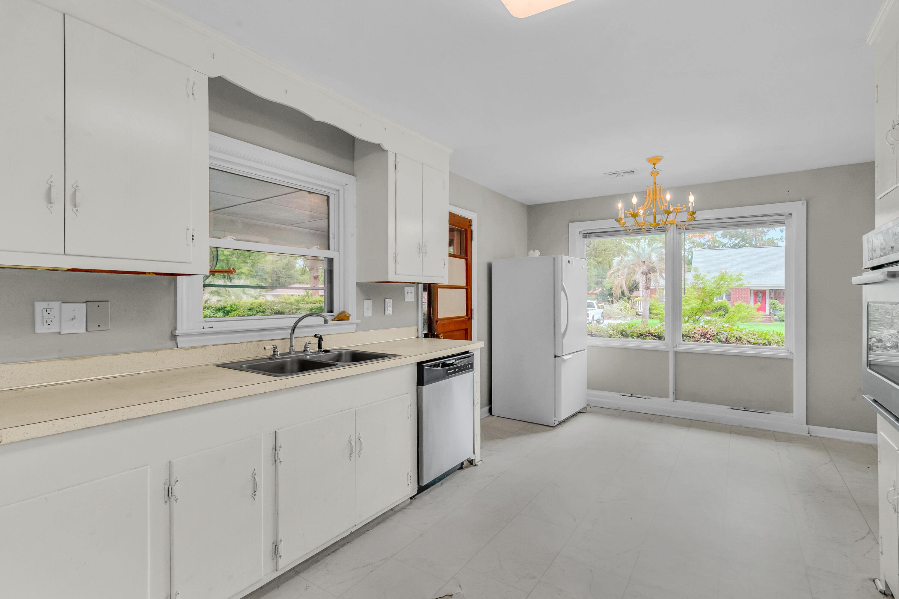 1221 Byron Road Charleston, SC 29407 - Photo 17 of 20