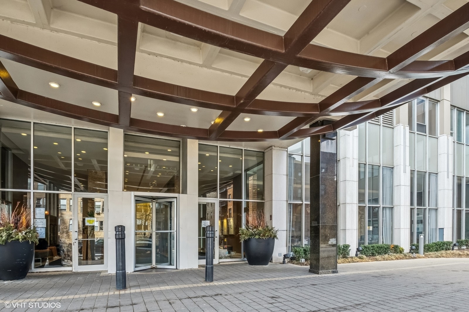 655 West Irving Park Road, Unit 3516 Chicago, IL 60613 - Photo 1 of 19 Gallery Image 1