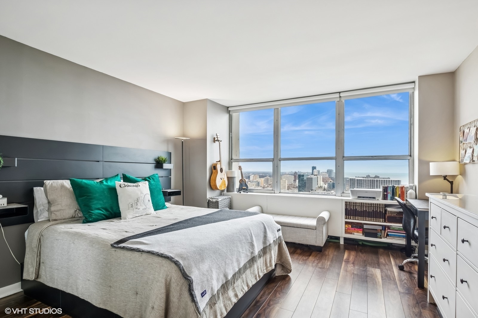 655 West Irving Park Road, Unit 3516 Chicago, IL 60613 - Photo 12 of 19 Gallery Image 12