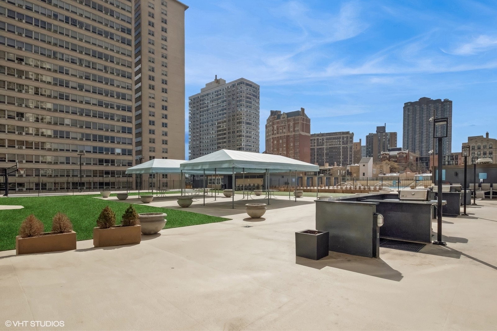 655 West Irving Park Road, Unit 3516 Chicago, IL 60613 - Photo 15 of 19 Gallery Image 15