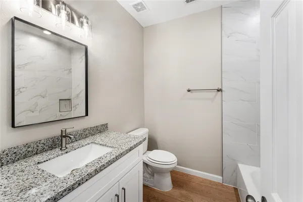 $1,625 | 5101 Rue Street, Unit A, Houston, TX 77033