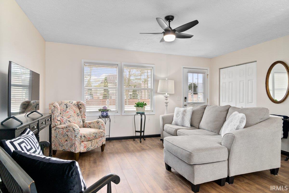 7912 Oak Grove Road Newburgh, IN 47630 - Photo 5 of 23 Gallery Image 5
