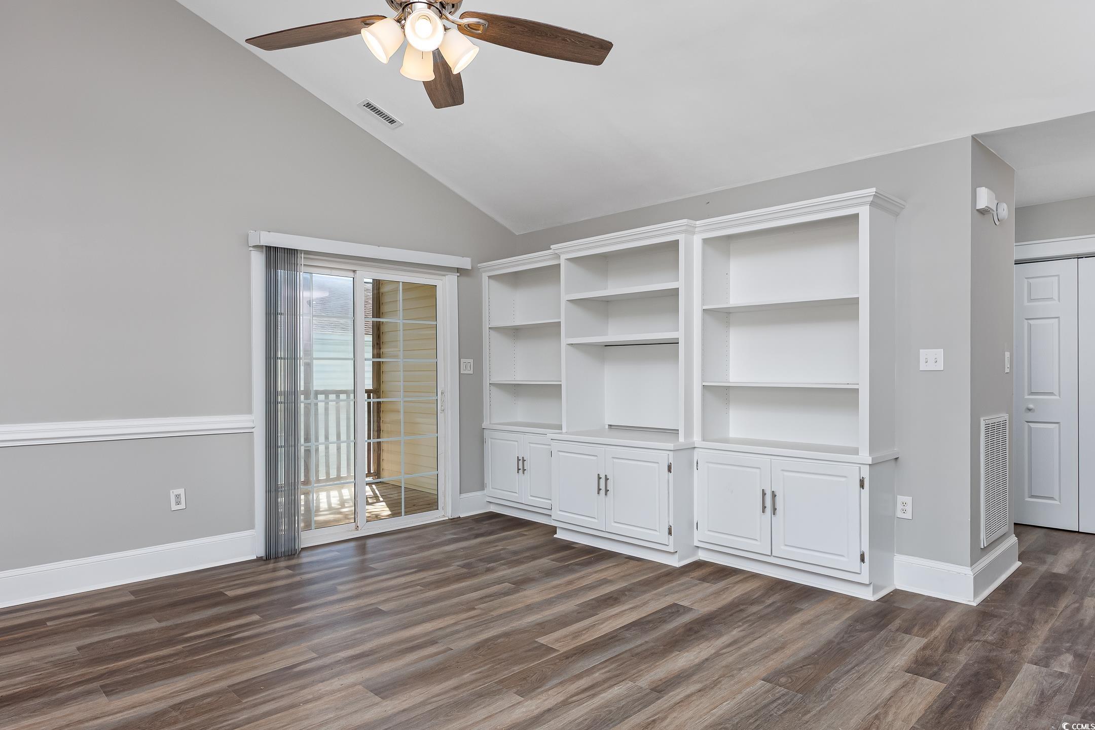 919 Salt Place Murrells Inlet, SC 29576 - Photo 8 of 40 Gallery Image 8