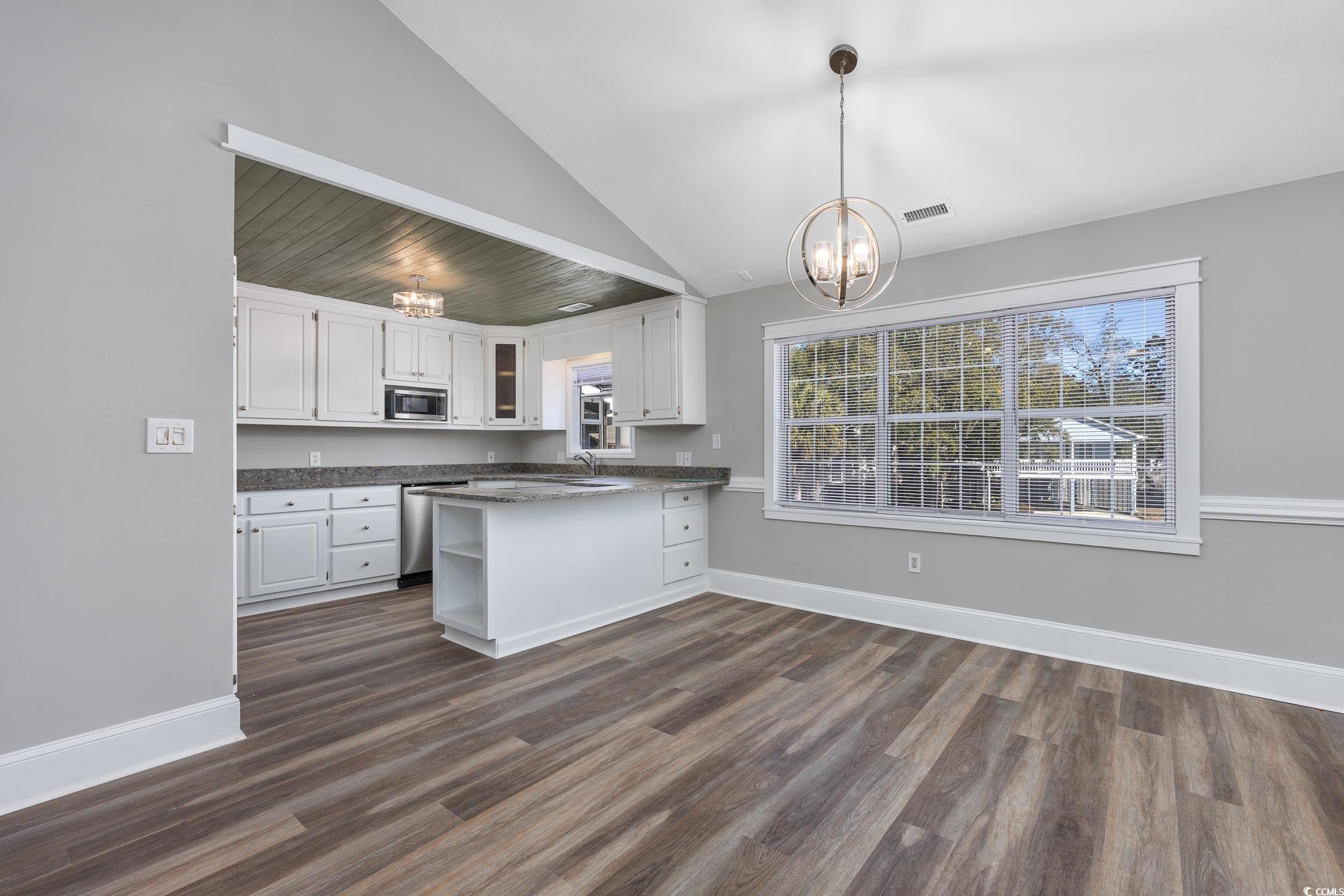 919 Salt Place Murrells Inlet, SC 29576 - Photo 9 of 40 Gallery Image 9