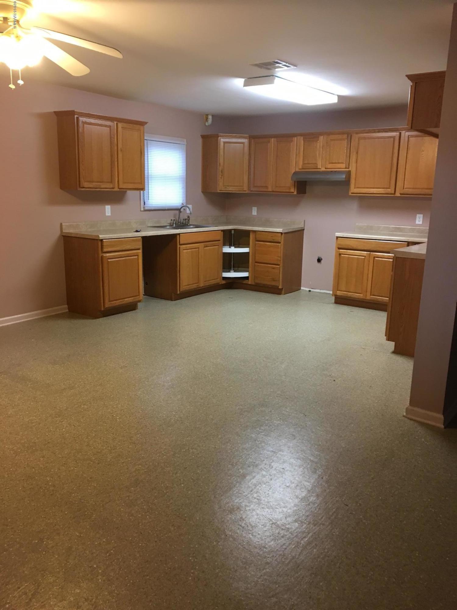 1061 Leger Road Breaux Bridge, LA 70517 - Photo 6 of 16 Gallery Image 6