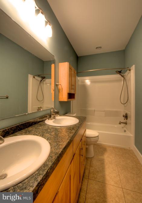 80 Lebanon Road Bridgeton, NJ 08302 - Photo 16 of 44 Hall bath